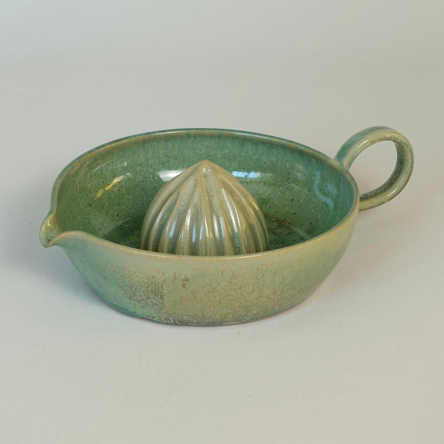 PEAR, citrus press