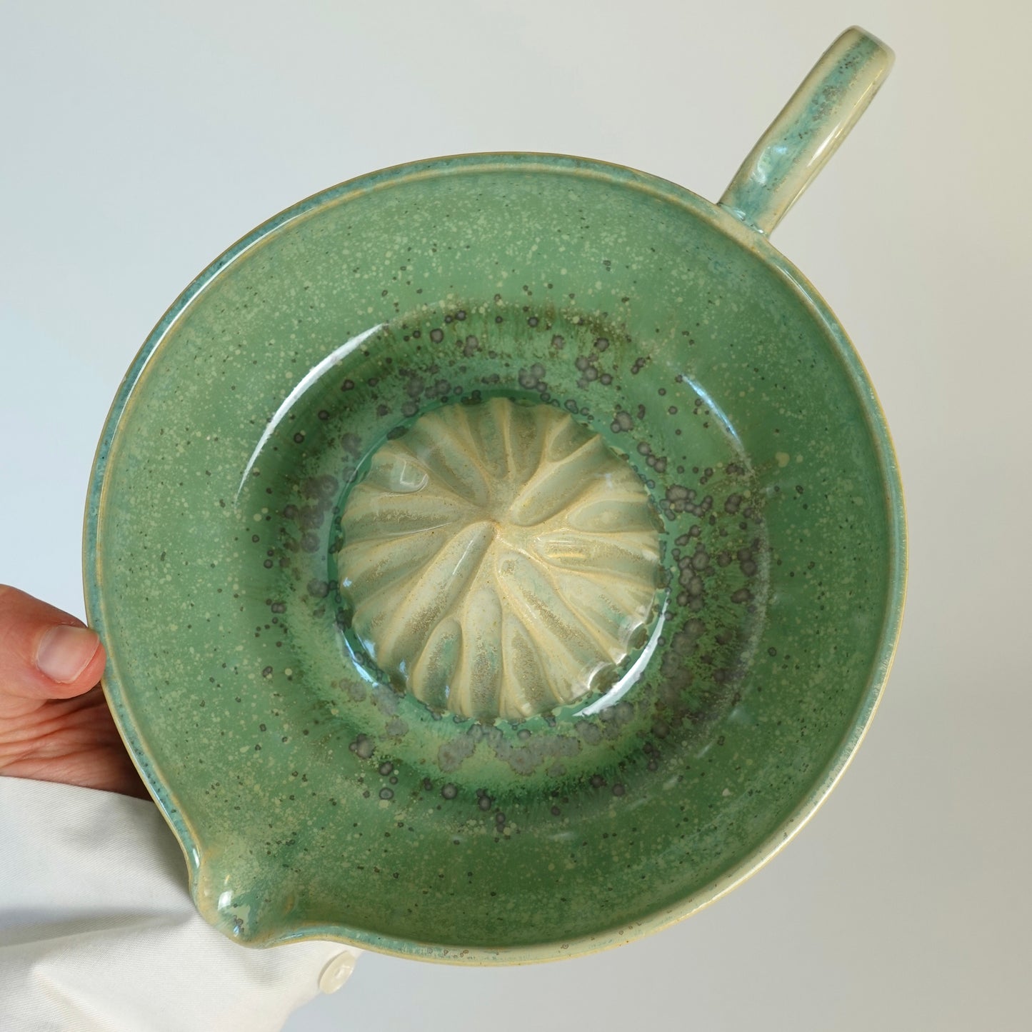 PEAR, citrus press