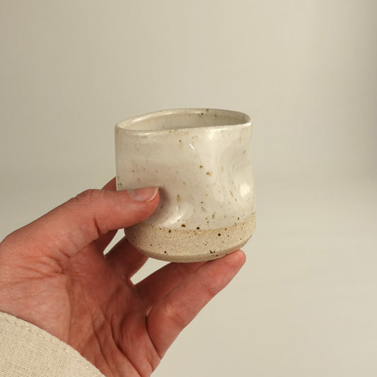 RIVAGE, yellow handleless cup