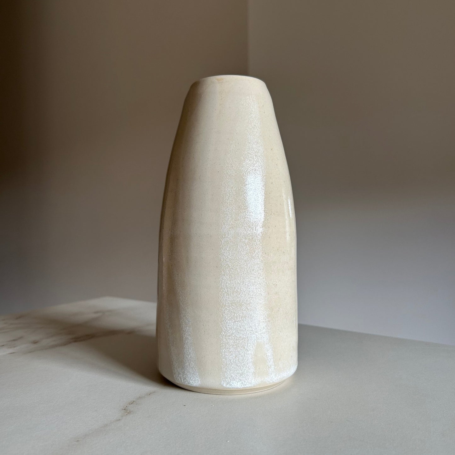 EMMY, vase