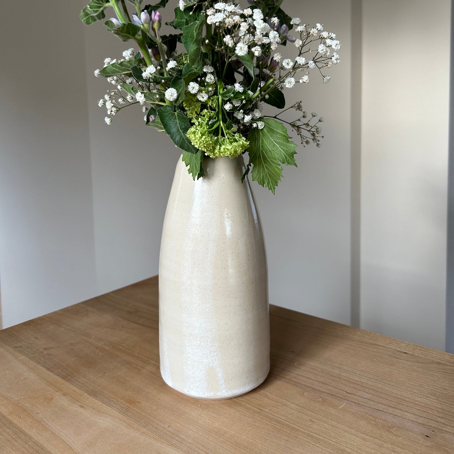 EMMY, vase