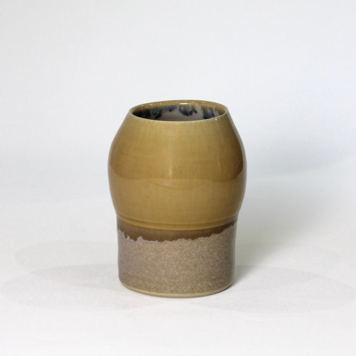 SASHA, vase