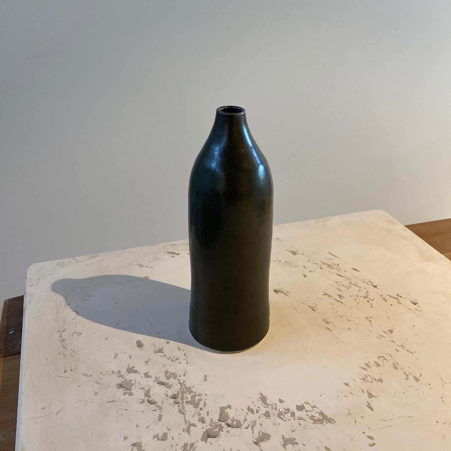 VERT-SÉPIA, vase