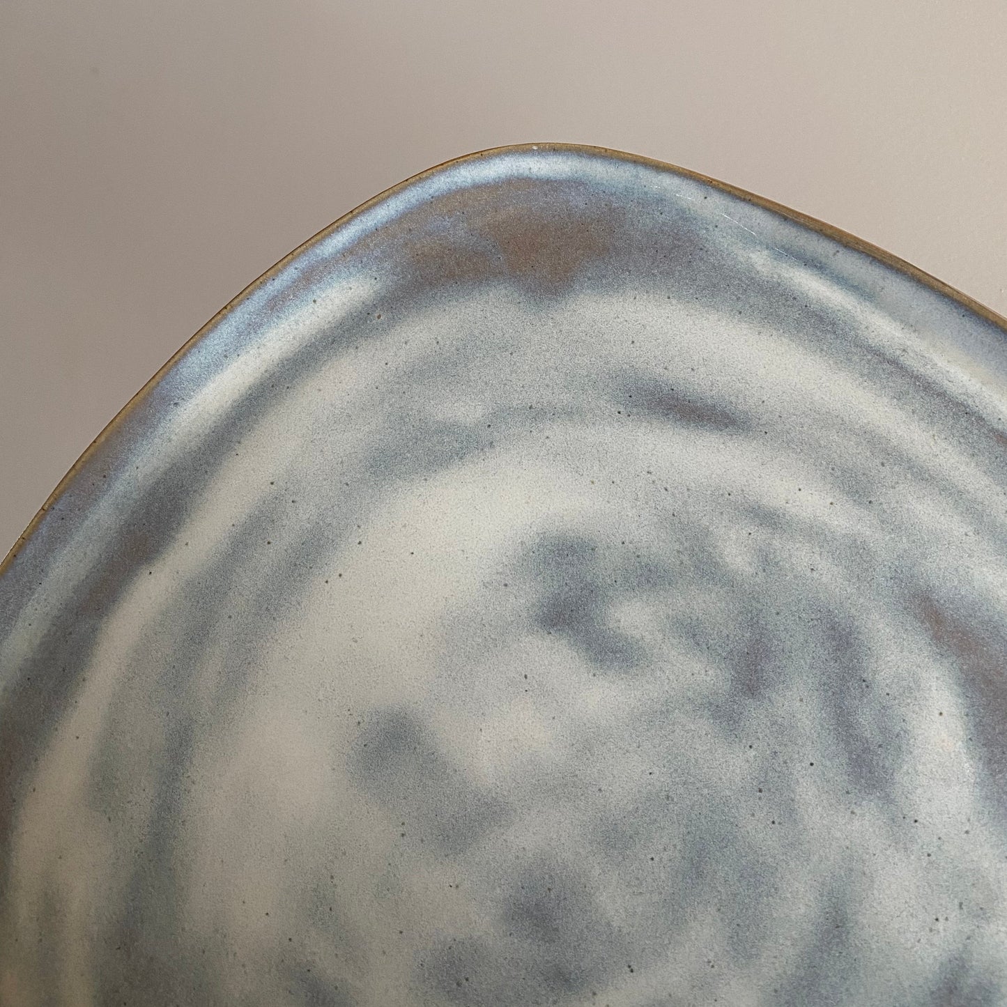 Plat asymétrique