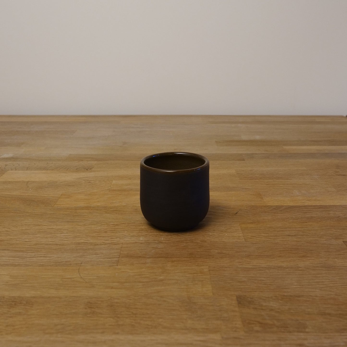 BLACK ICE, tasse