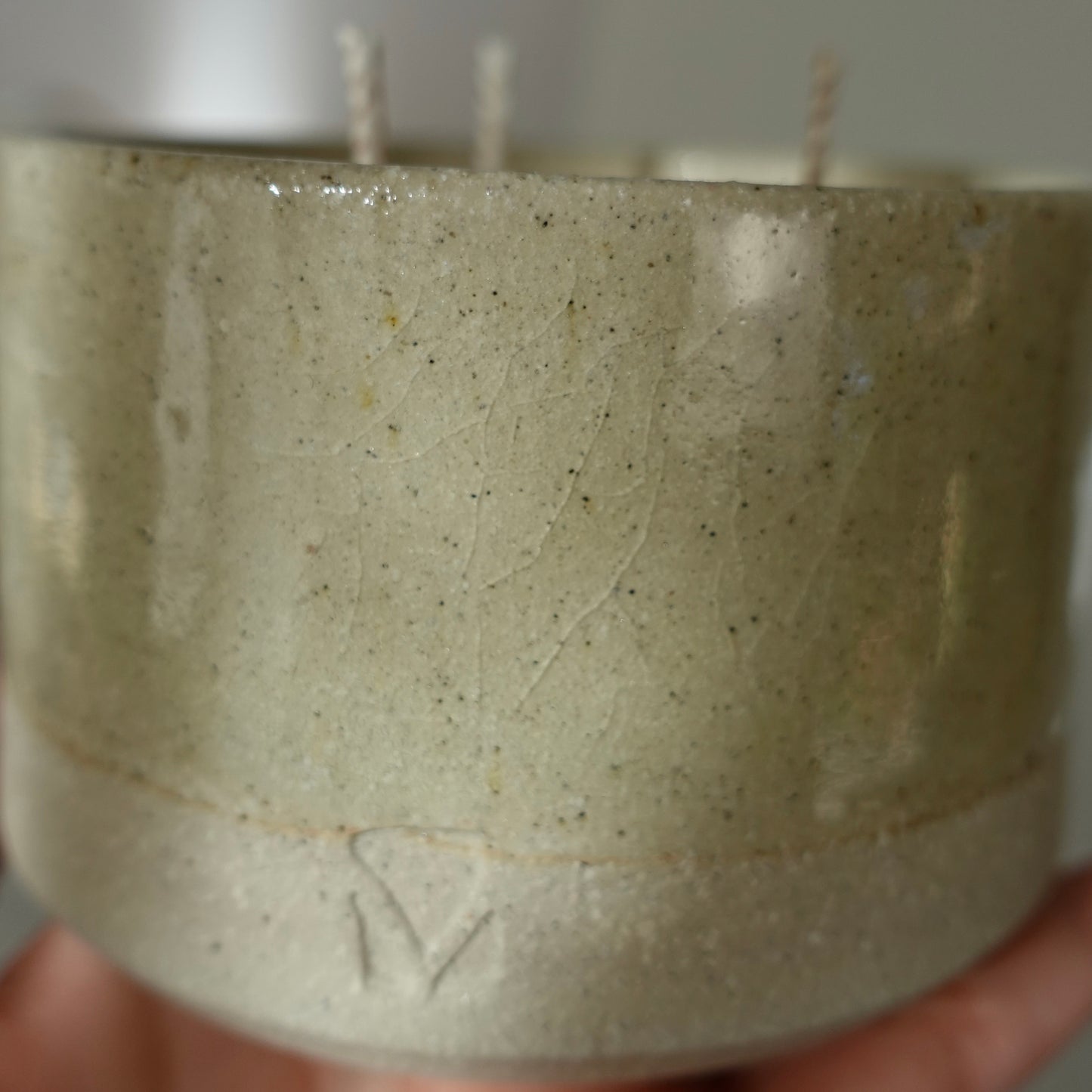 LOANE, candle