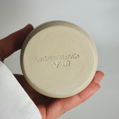 Bouteille d'huile bleue