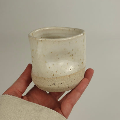 RIVAGE, yellow handleless cup