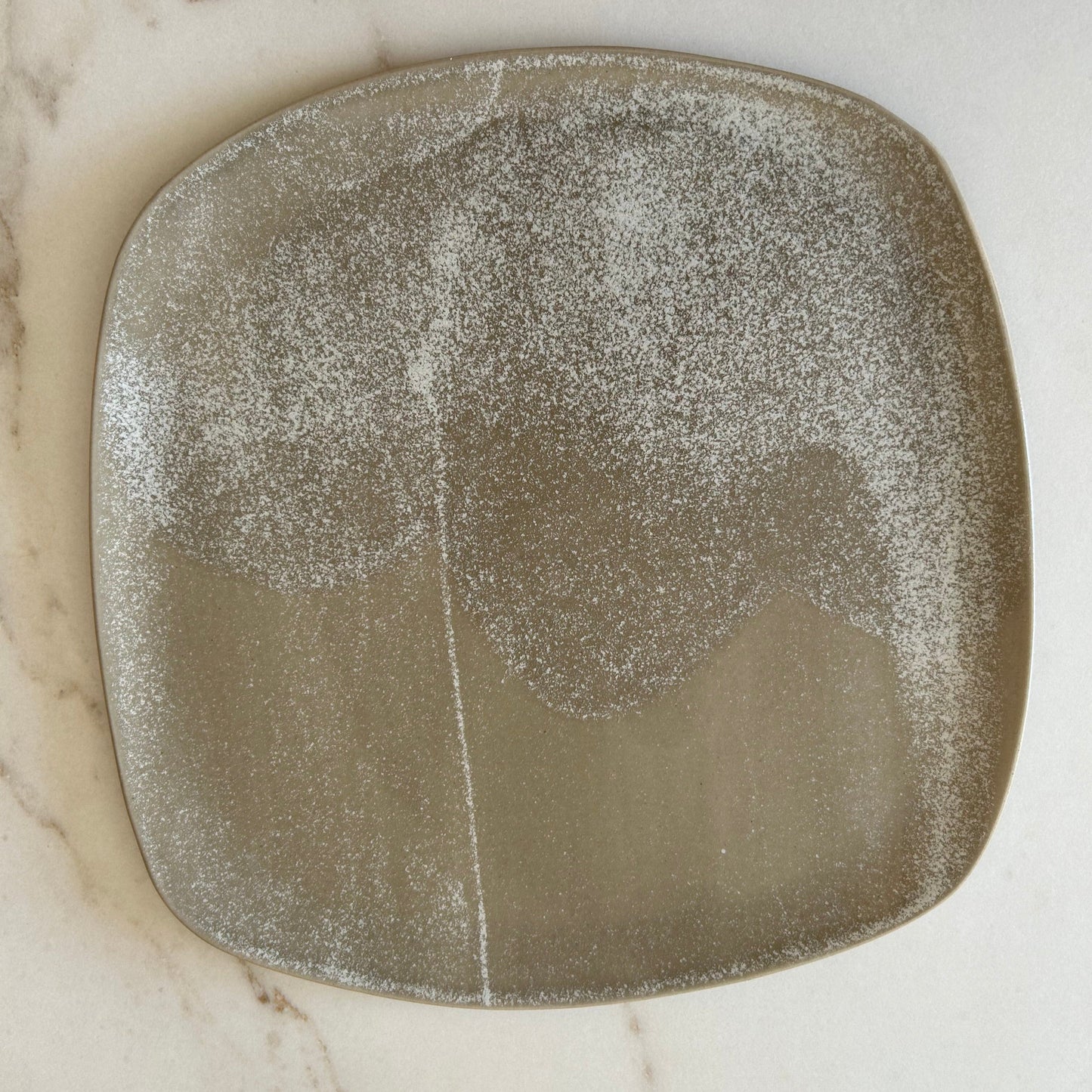 SAHARA, plat assymètrique 32cm