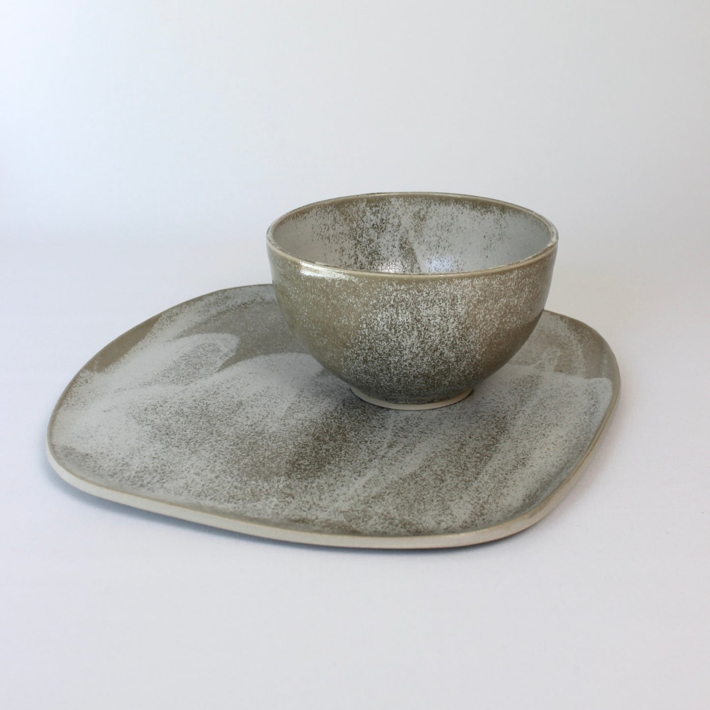 Asymmetrical dish