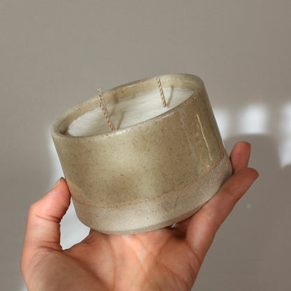 LOANE, candle