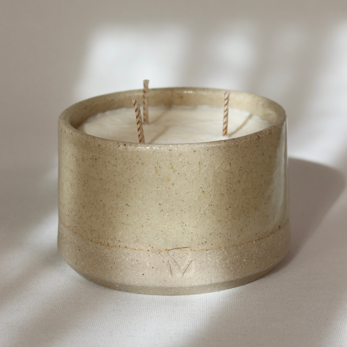 LOANE, candle