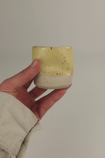 RIVAGE, yellow handleless cup